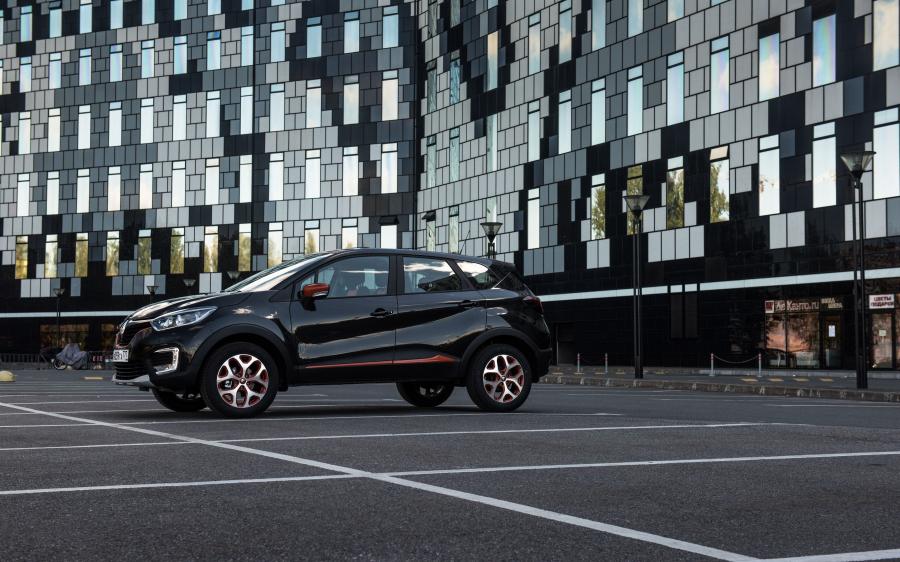  Renault Kaptur 2016 года  (CIS) (фото 6 из 36)